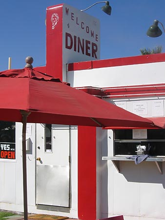 Welcome Diner exterior again